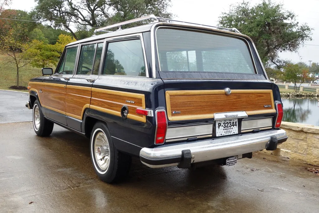 1986 JEEP GRAND WAGONEER - 4X4 - Bl #2170 - SOLD