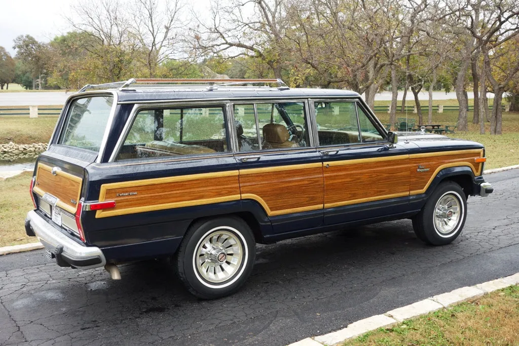 1986 JEEP GRAND WAGONEER - 4X4 - Bl #2170 - SOLD