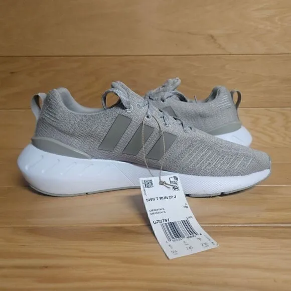 Adidas Swift Run 22 Size 5.5 Youth Kids Sesame White Shoes Sneaker GZ0797