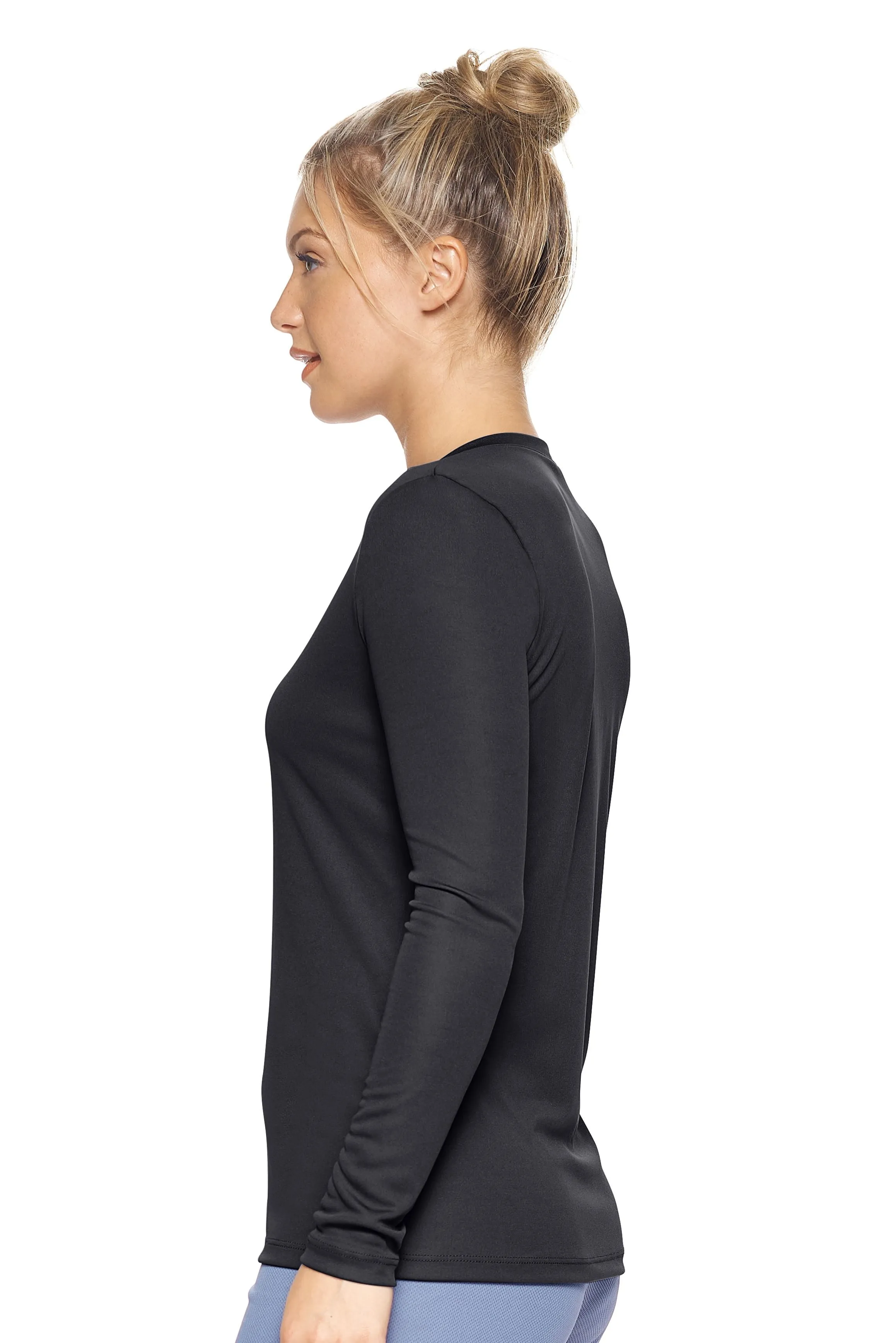 AI302 DriMax™ V-Neck Long Sleeve Expert Tee