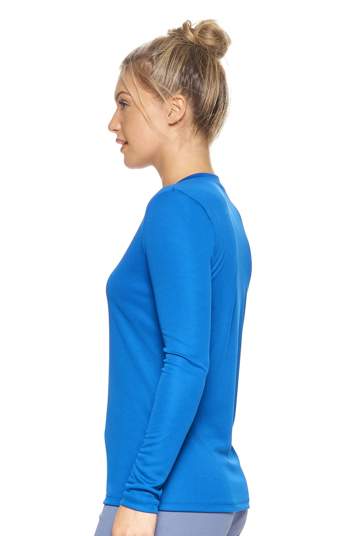 AI302 DriMax™ V-Neck Long Sleeve Expert Tee