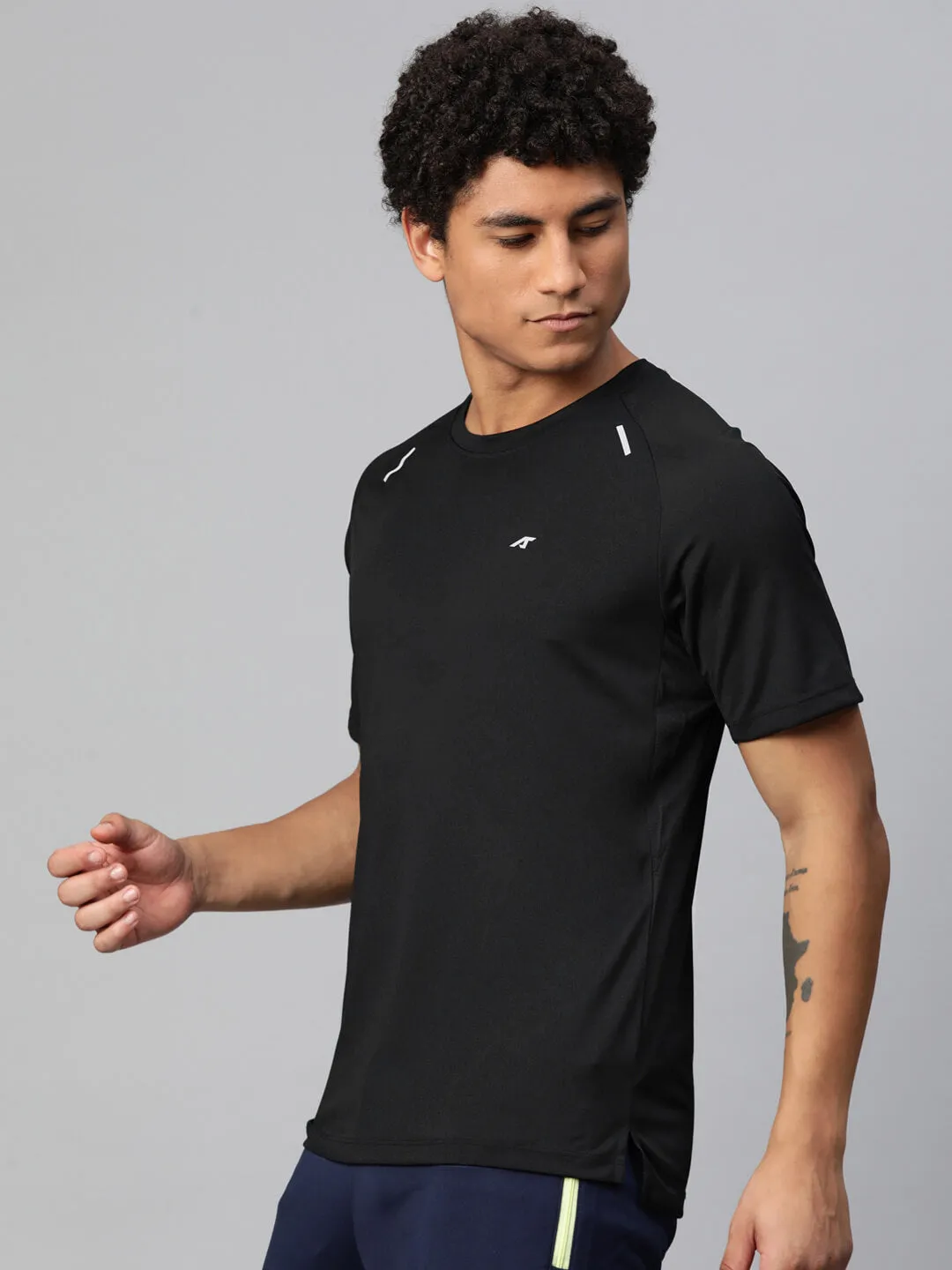 Alcis Men Dry Tech Slim Fit T-shirt
