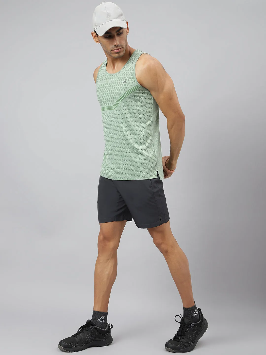 Alcis Men Frost Green Anti-Static Slim-Fit Distance Running Singlet
