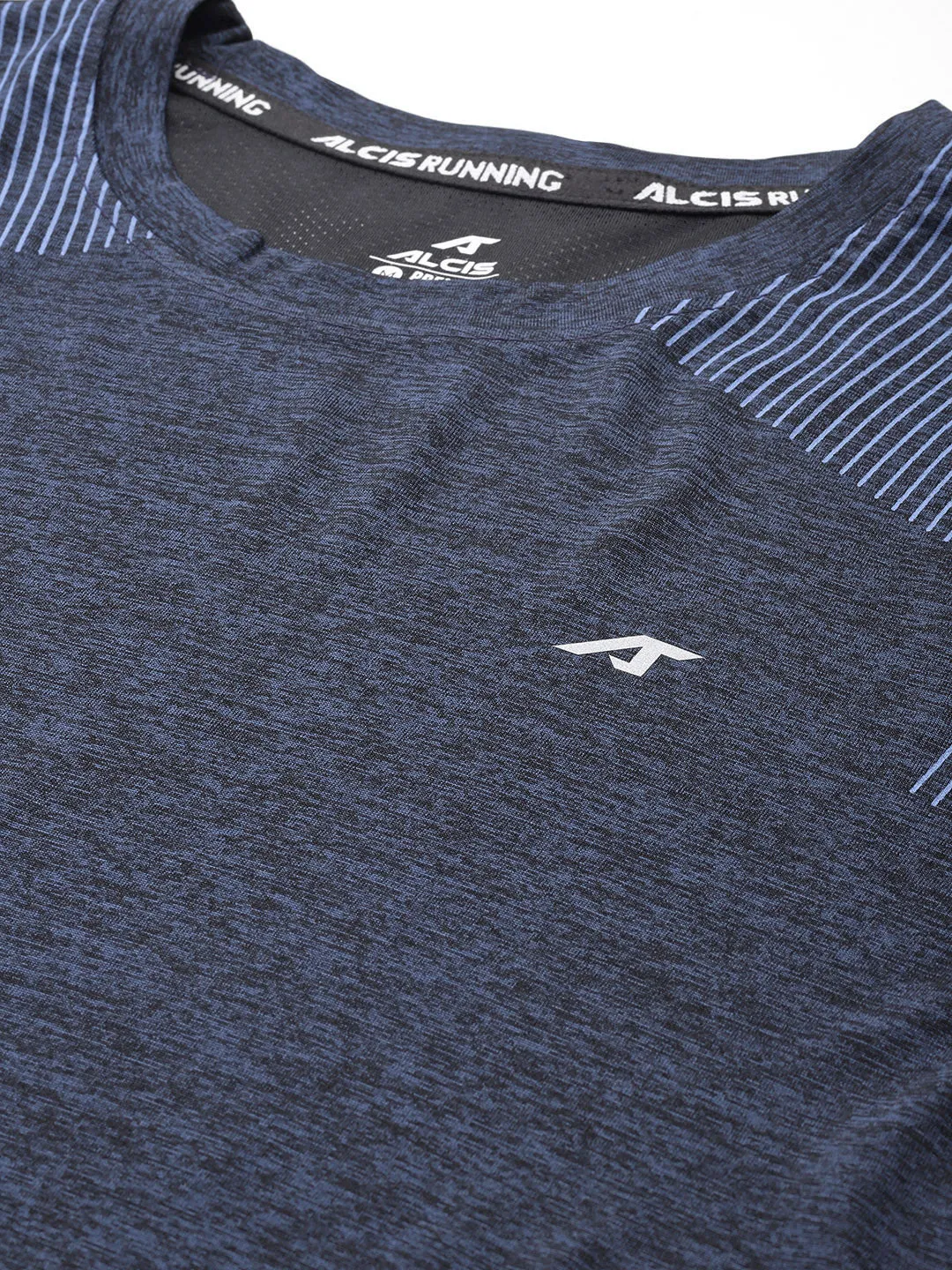 Alcis Men Printed Slim Fit T-shirt
