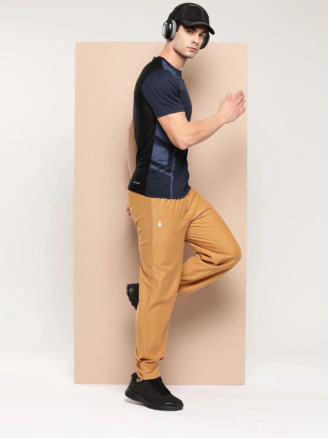 Alcis Men Printed Slim Fit T-shirt