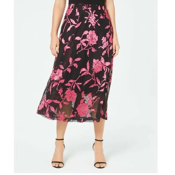 Alfani Floral Pattern Print Skirt Floral Burnout Art Blossom Size 8 Black &amp; Pink
