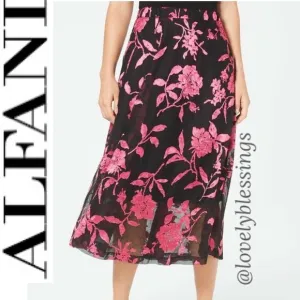 Alfani Floral Pattern Print Skirt Floral Burnout Art Blossom Size 8 Black &amp; Pink