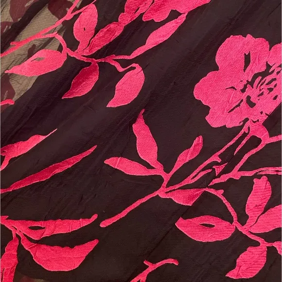 Alfani Floral Pattern Print Skirt Floral Burnout Art Blossom Size 8 Black &amp; Pink