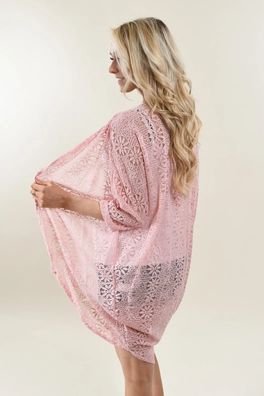 Casual Encounter Kimono ~ Pink