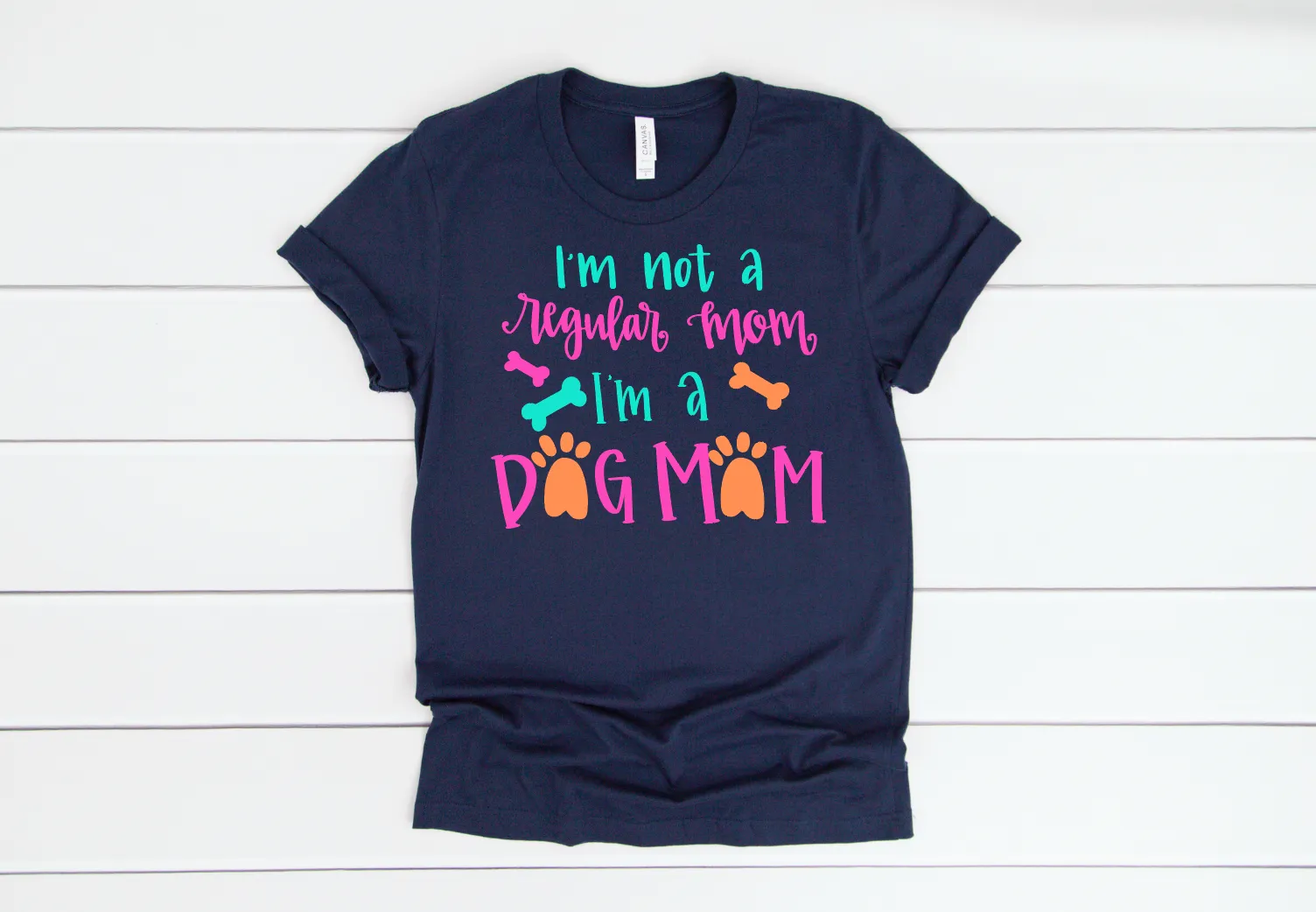 Dog Mom Short Sleeve Tee