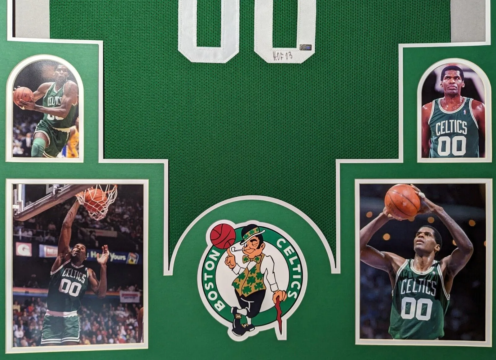 FRAMED BOSTON CELTICS ROBERT PARISH AUTOGRAPHED JERSEY MOUNTED MEMORIES HOLO
