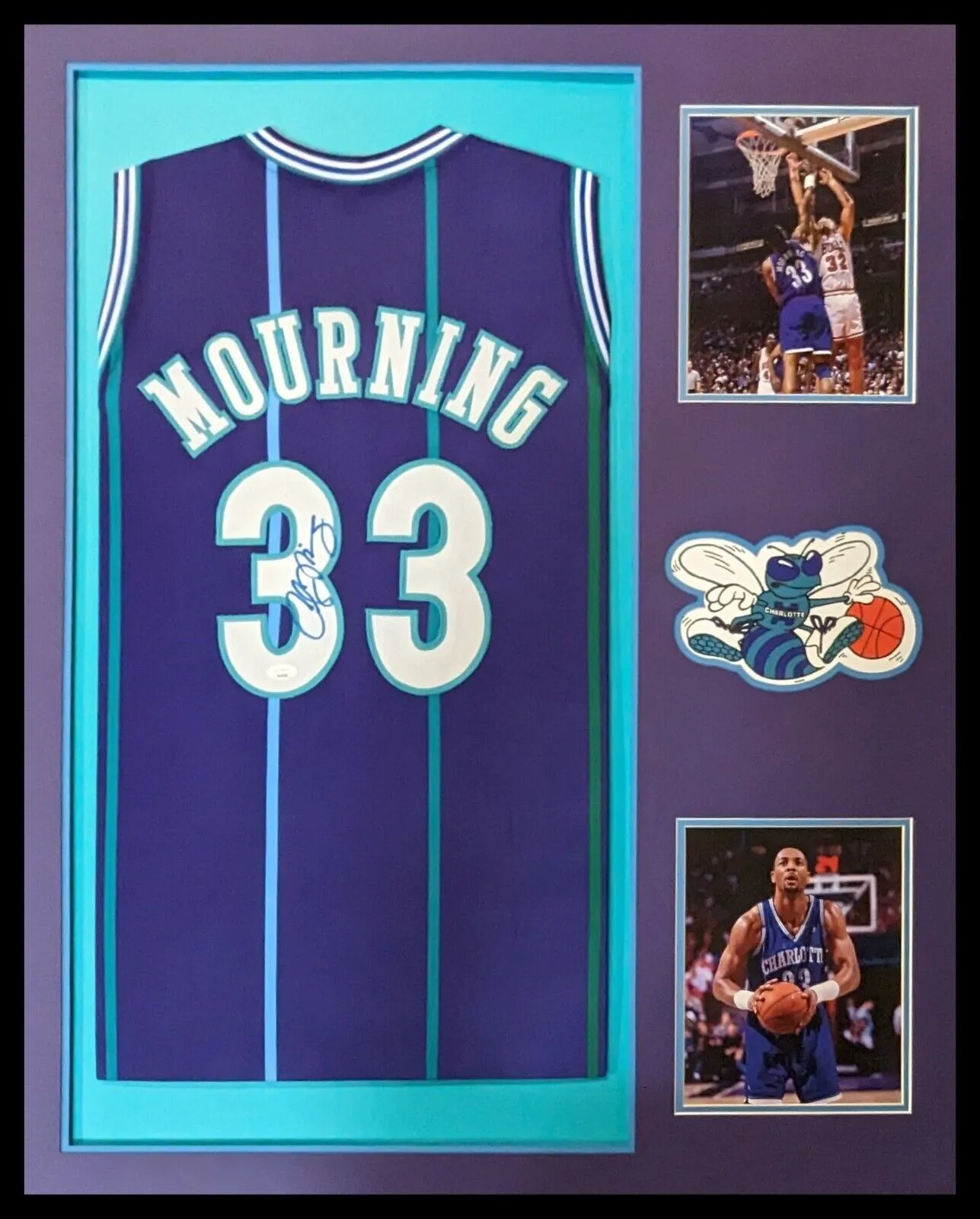 FRAMED CHARLOTTE HORNETS ALONZO MOURNING SIGNED JERSEY JSA COA
