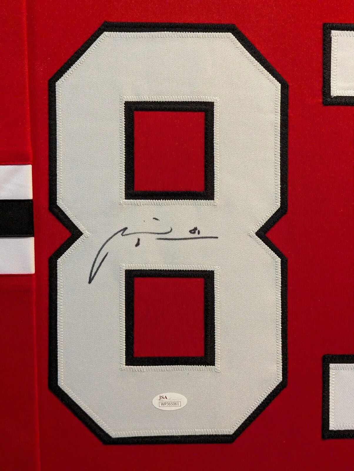 FRAMED CHICAGO BLACKHAWKS MARIAN HOSSA AUTOGRAPHED SIGNED JERSEY JSA COA
