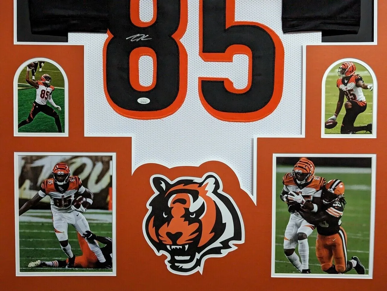 FRAMED CINCINNATI BENGALS TEE HIGGINS AUTOGRAPHED JERSEY JSA COA