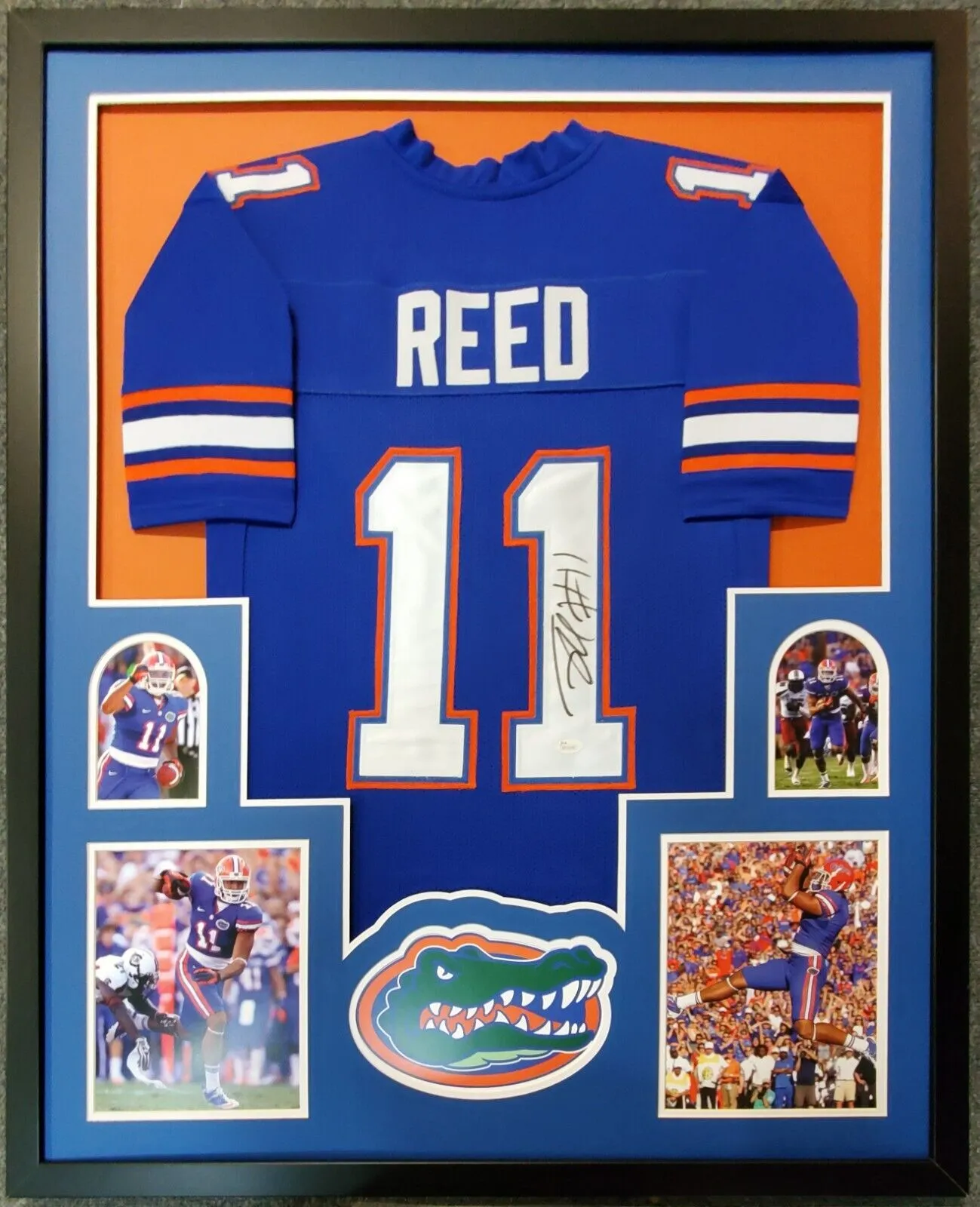 FRAMED FLORIDA GATORS JORDAN REED AUTOGRAPHED SIGNED JERSEY JSA COA