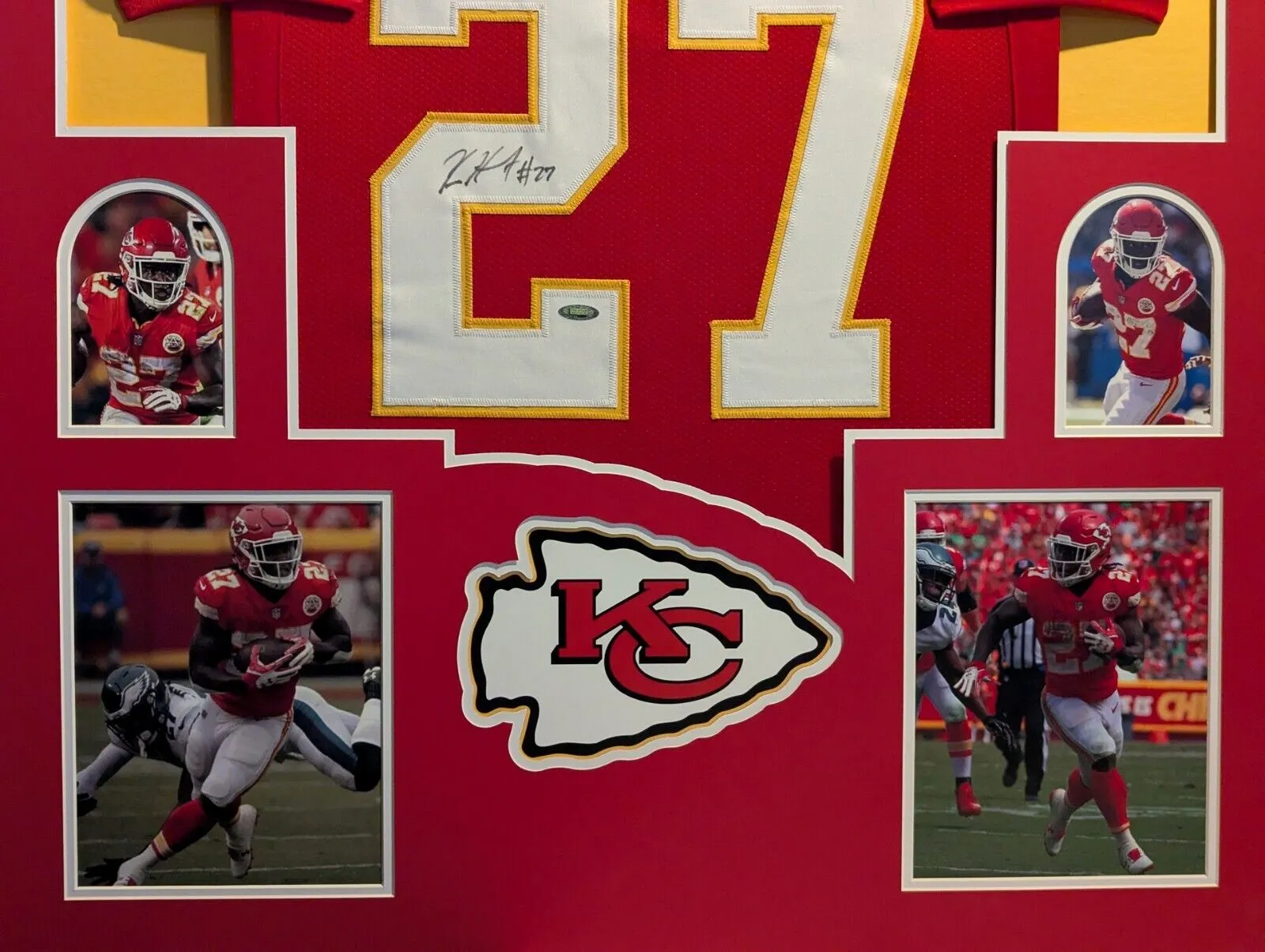 FRAMED KANSAS CITY CHIEFS KAREEM HUNT AUTOGRAPHED SIGNED JERSEY TRISTAR HOLOGRAM