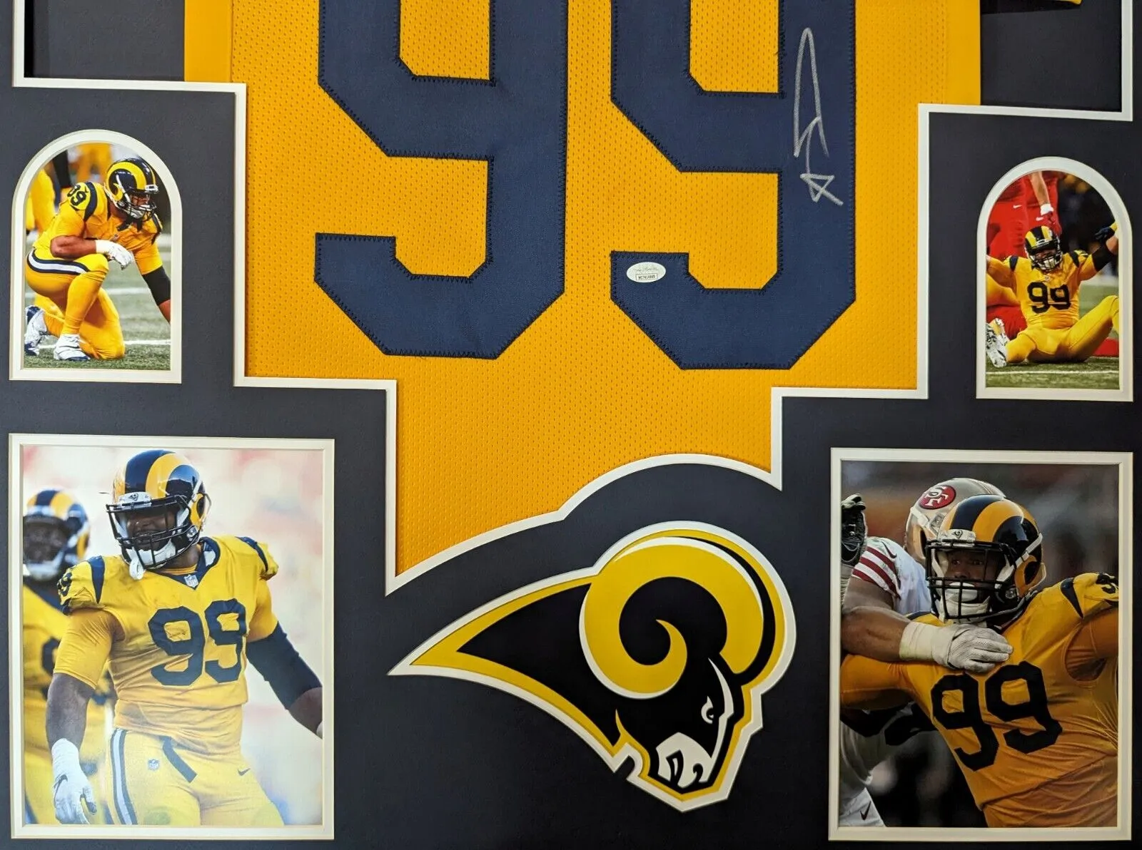 FRAMED LOS ANGELES RAMS AARON DONALD AUTOGRAPHED SIGNED JERSEY JSA COA