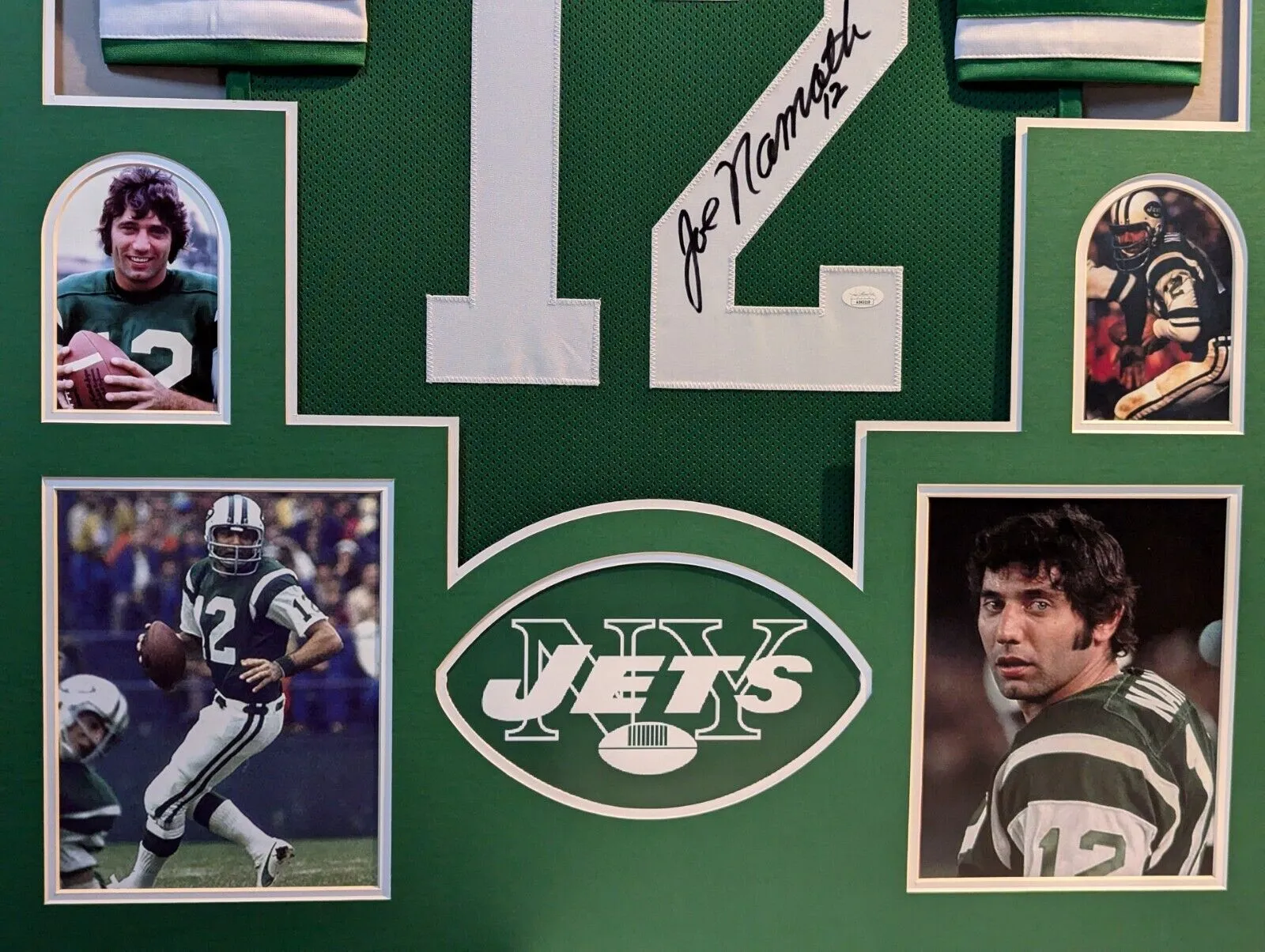 FRAMED NEW YORK JETS JOE NAMATH AUTOGRAPHED SIGNED JERSEY JSA COA
