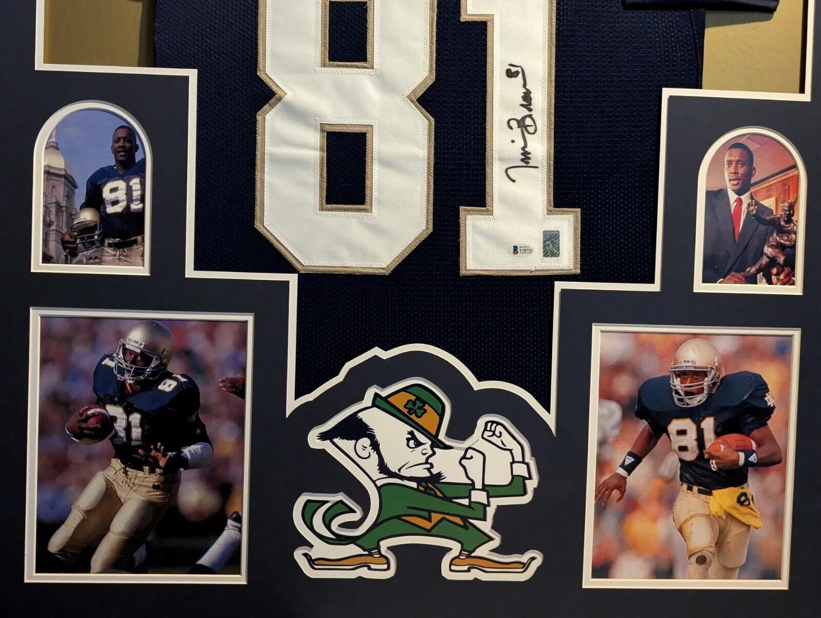 FRAMED NOTRE DAME FIGHTING IRISH TIM BROWN AUTOGRAPHED JERSEY BECKETT COA