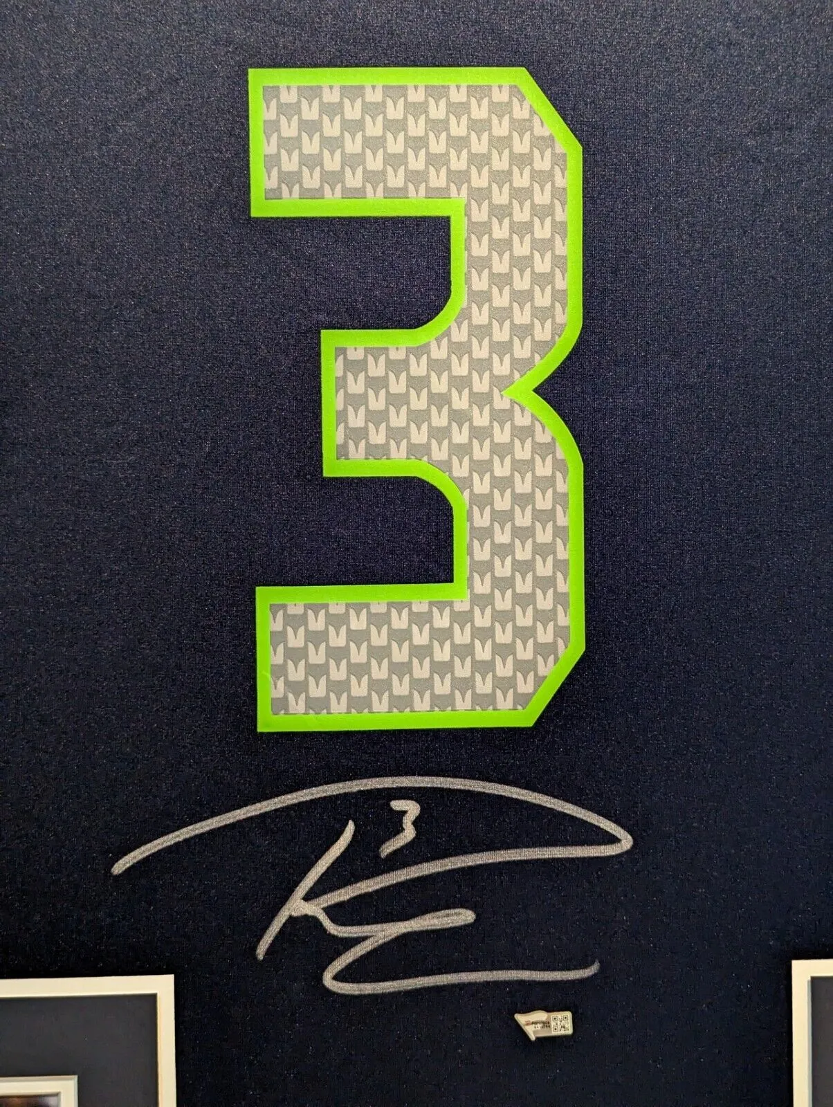 FRAMED SEATTLE SEAHAWKS RUSSELL WILSON AUTOGRAPHED SIGNED JERSEY FANATICS HOLO