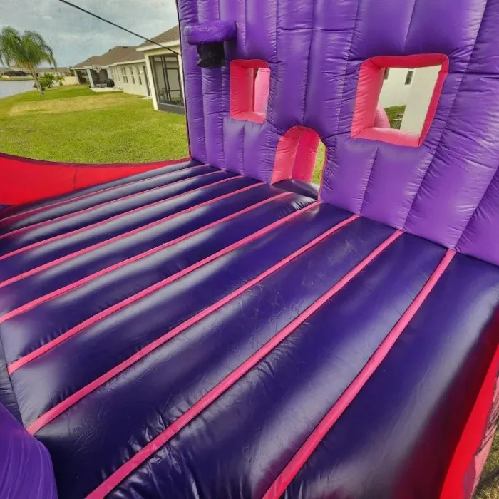 Heart Shape Inflatable Double Jumping Castle for Valentines