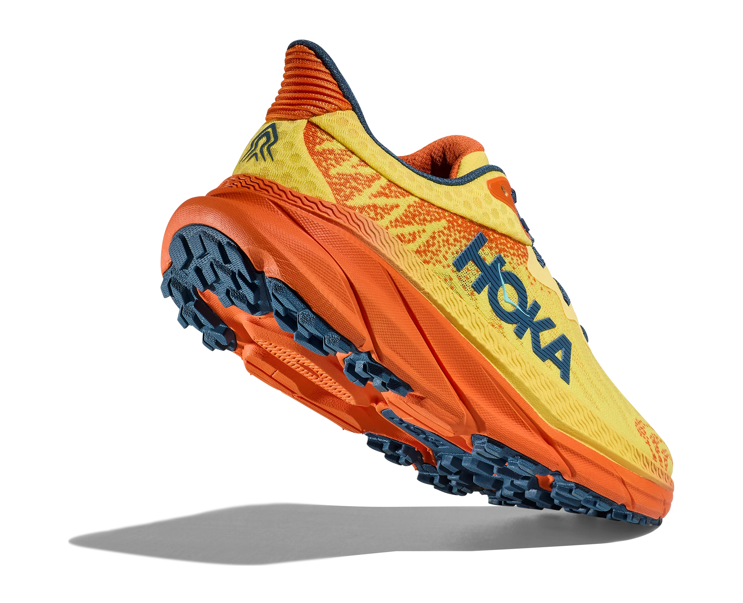 Hoka Challenger 7