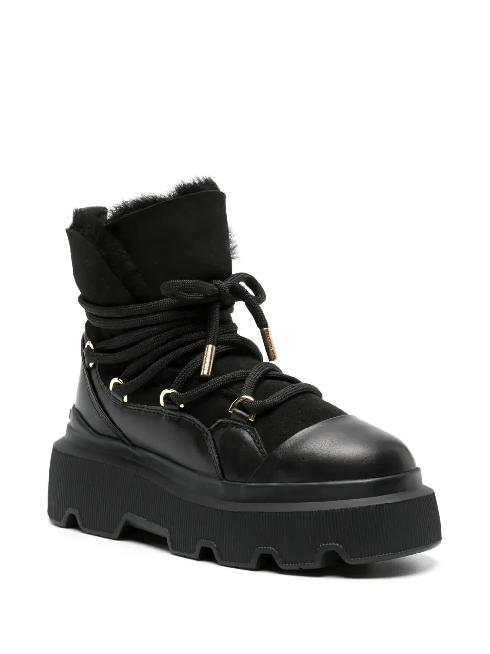 Inuikii Endurance Trekking lace-up boots