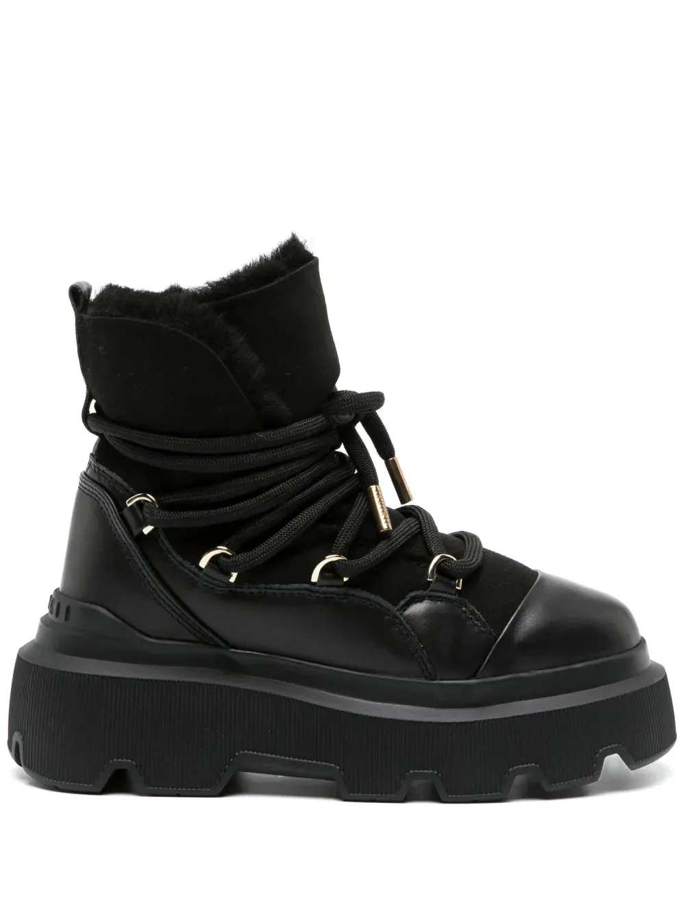 Inuikii Endurance Trekking lace-up boots