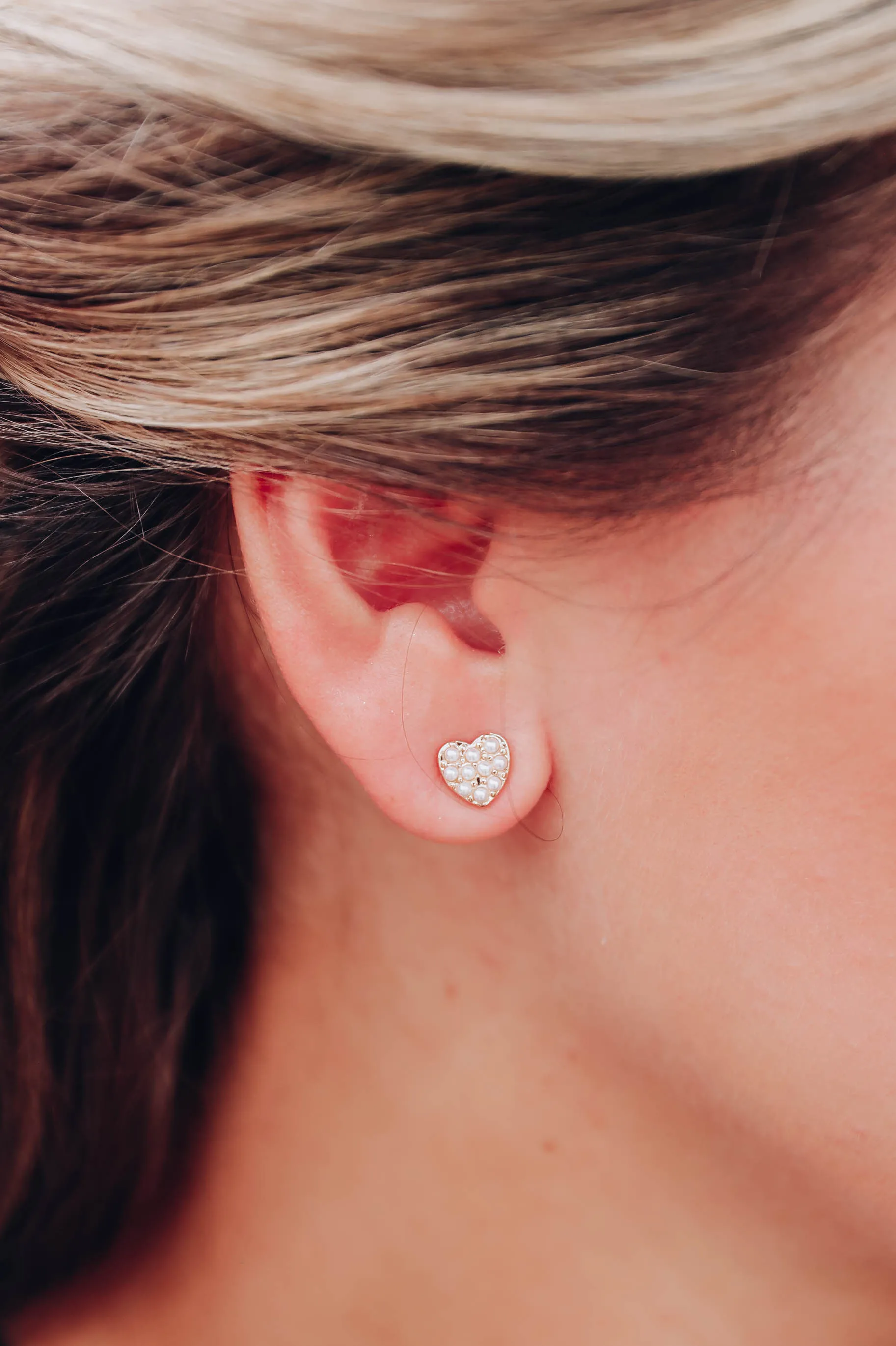 Lover Pearl Heart Earrings - Gold