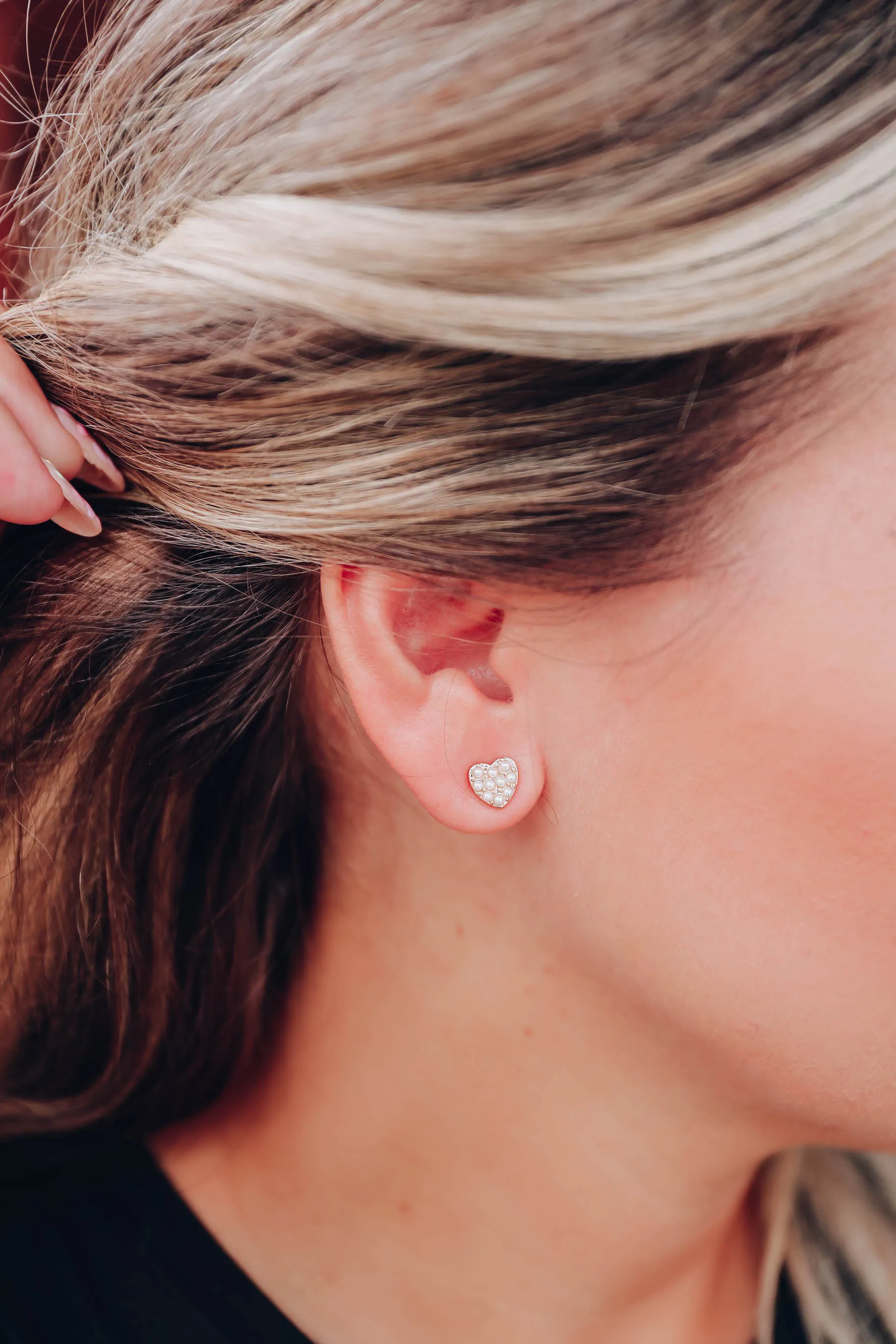 Lover Pearl Heart Earrings - Gold