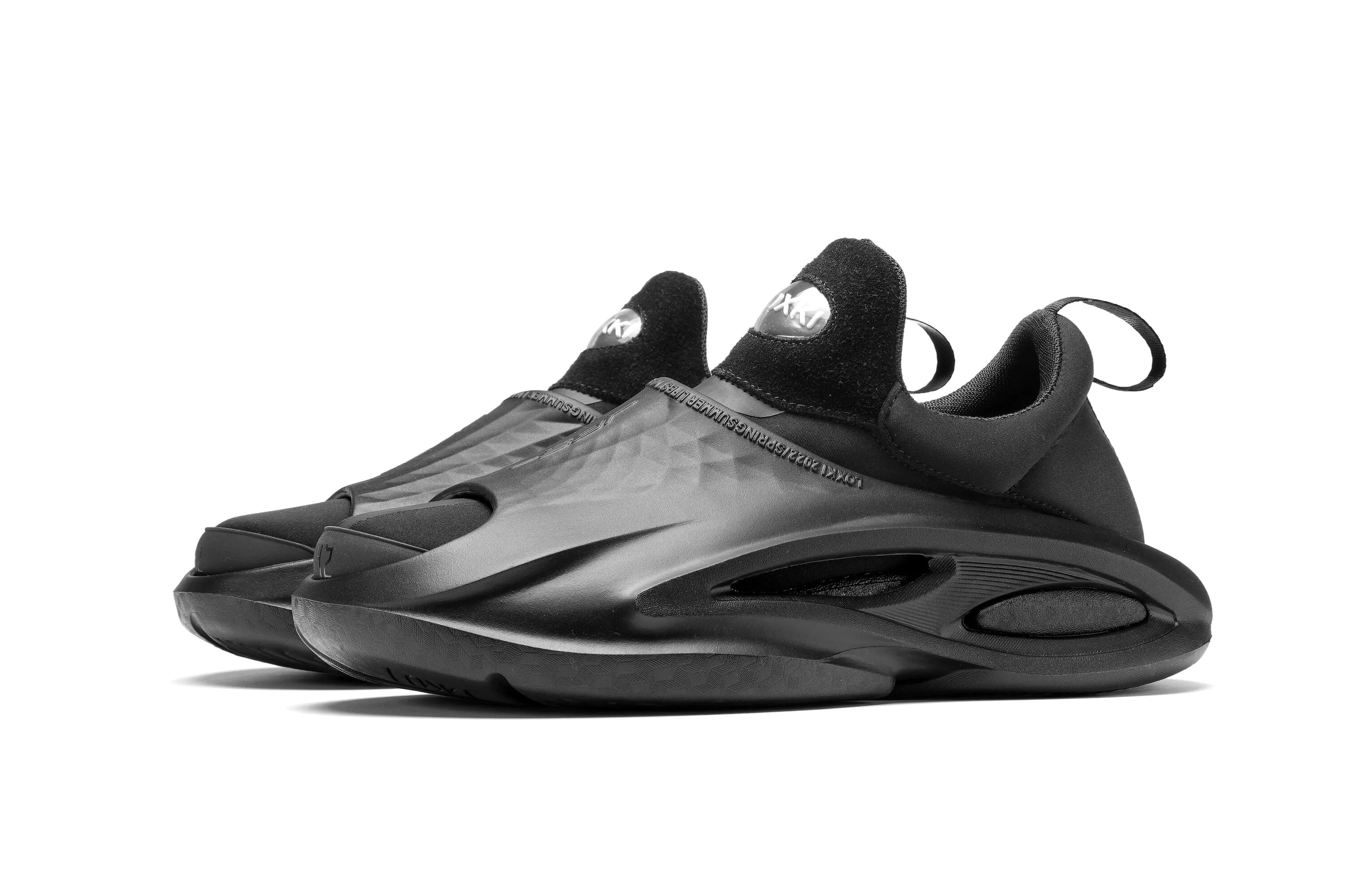 LOXKI Alpha Iteration Z Casual Shoes