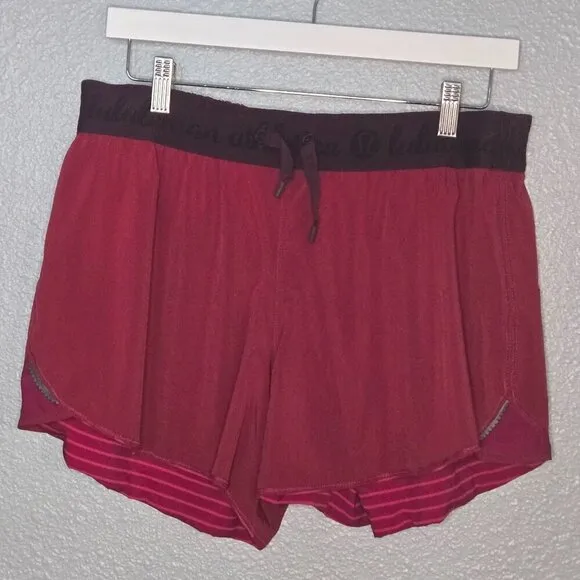 Lululemon Go the Distance Short (Reversible) - 12 Bumble Berry