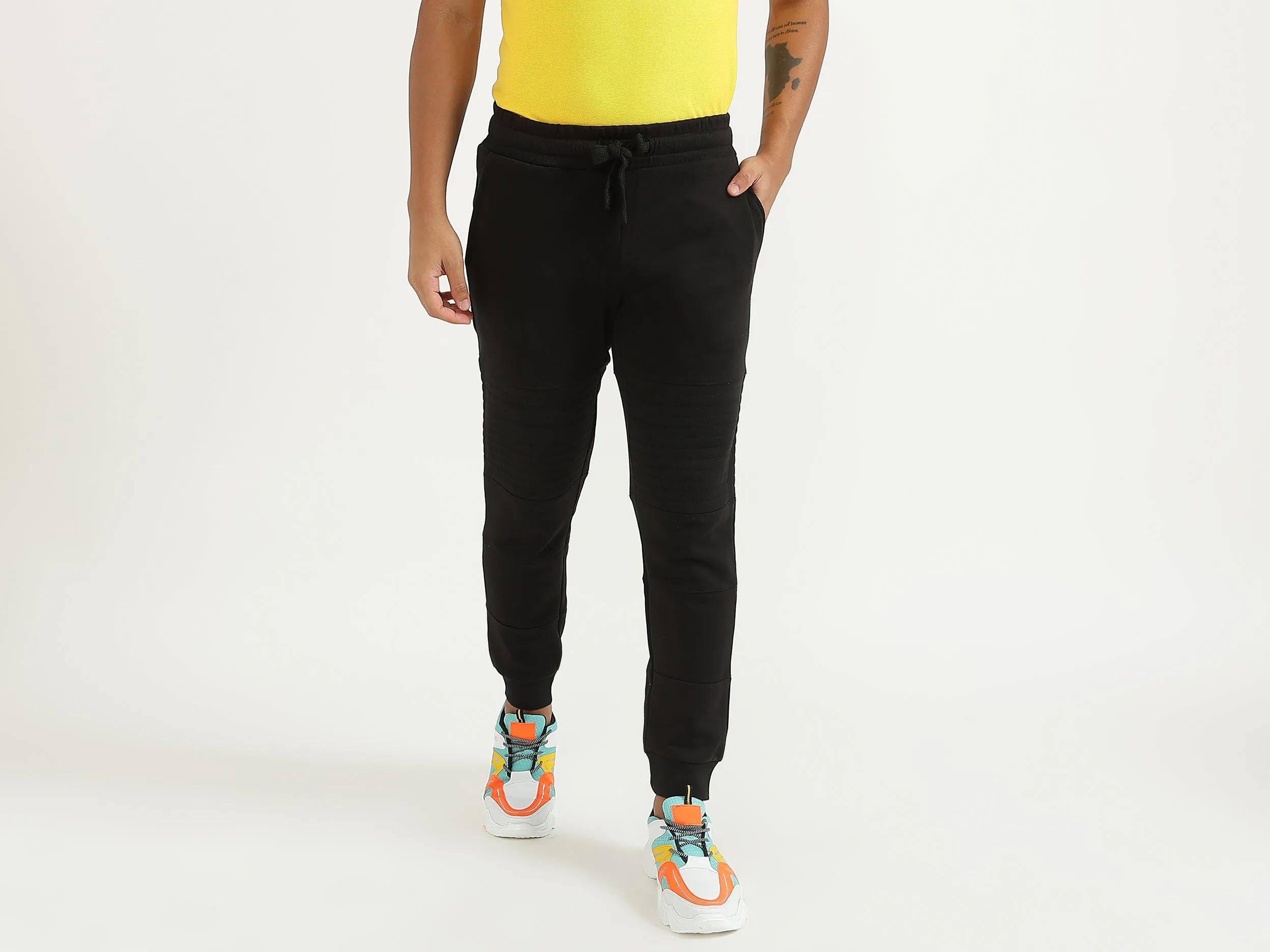 Men Black Solid Regular Joggers