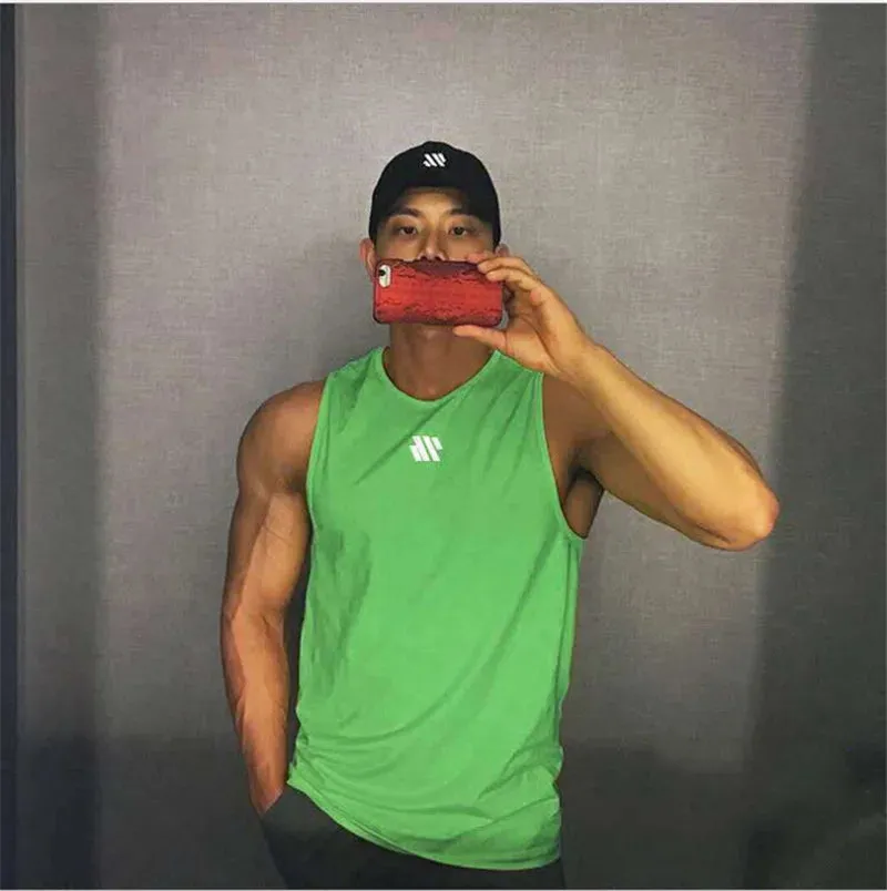 Men's Gym Tank Top - Fitness Sleeveless Shirt, Mesh Breathable Sports Vest, Undershirt for Gyms Running