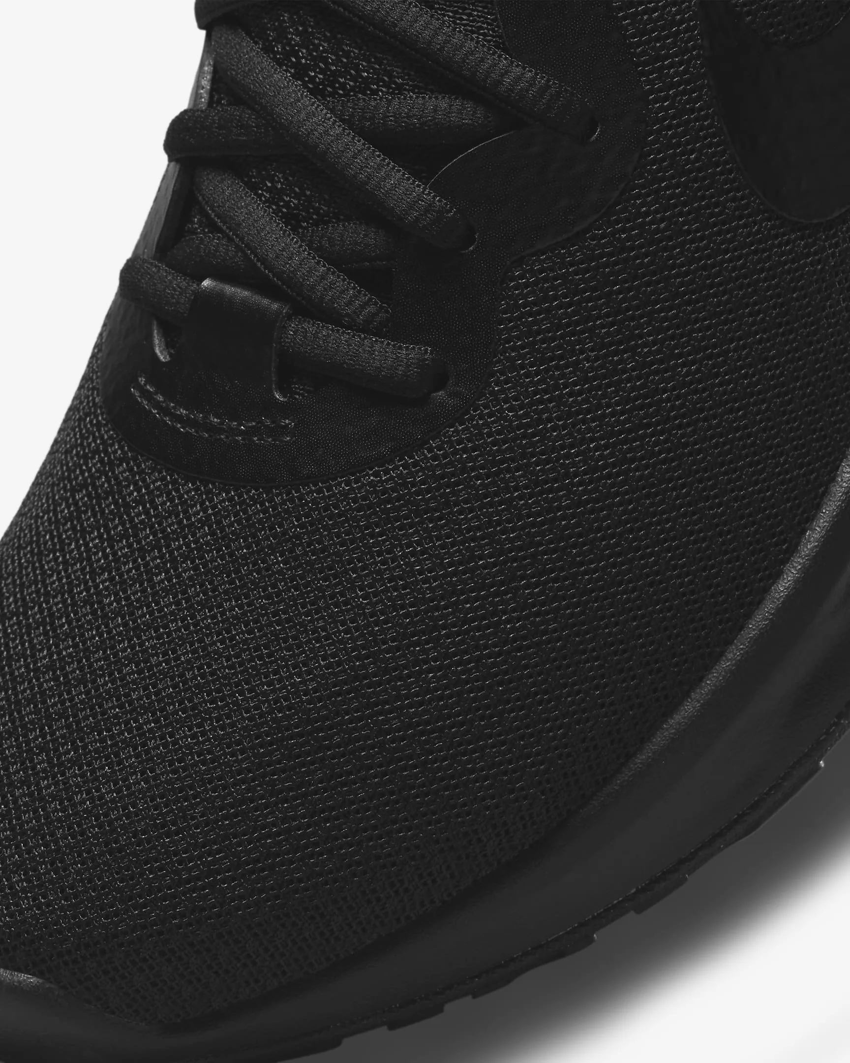 Nike Revolution 6