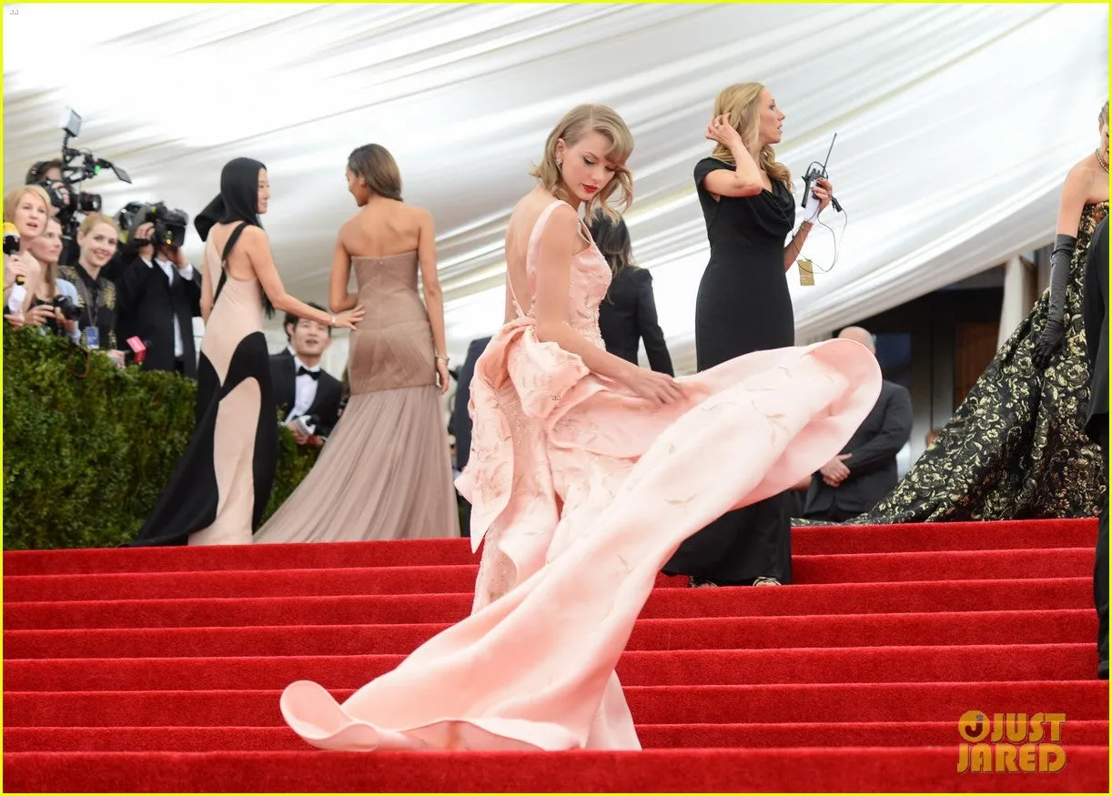 Pink Taylor Swift Round Neck V Back Sequins Dress Long Prom Best Red Carpet formal Dress Met Gala