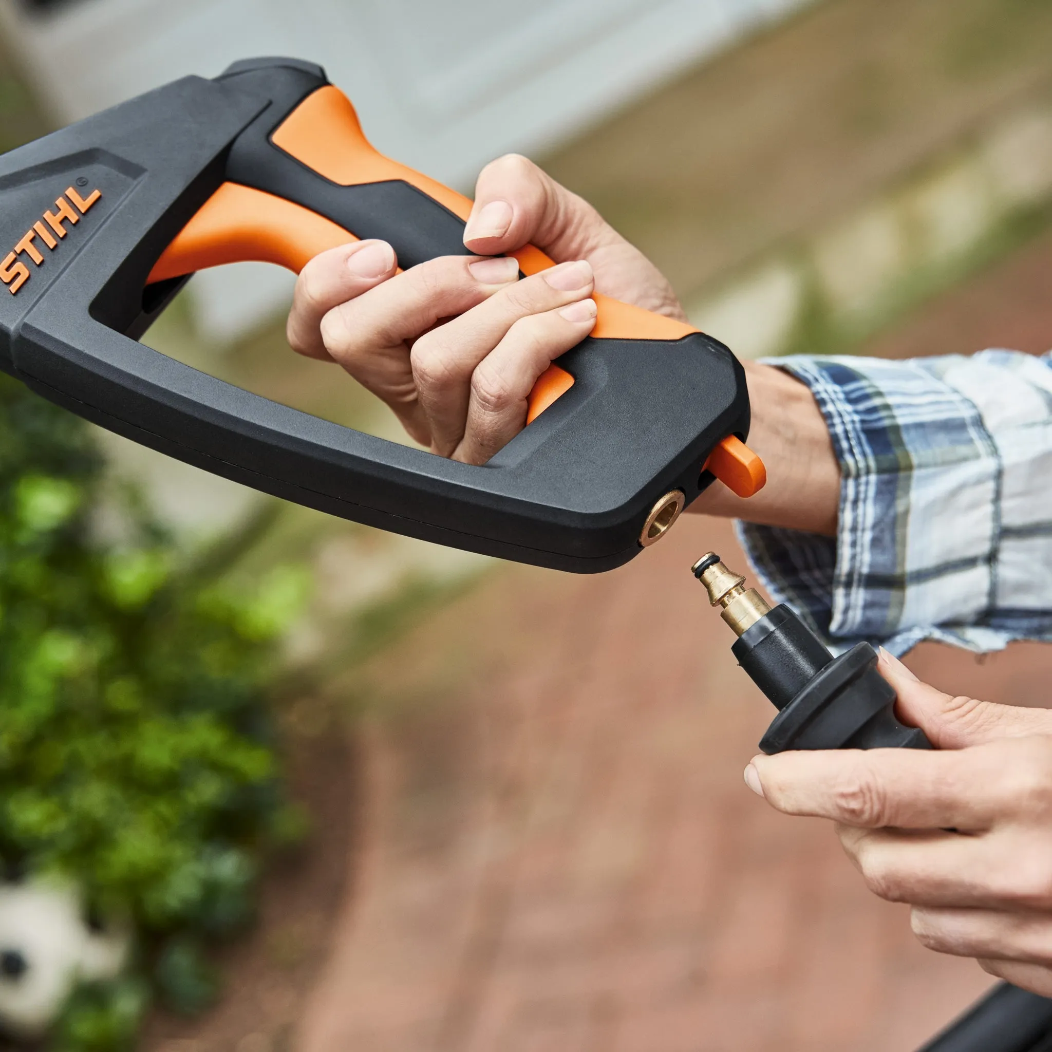 RE 130 PLUS Pressure Washer