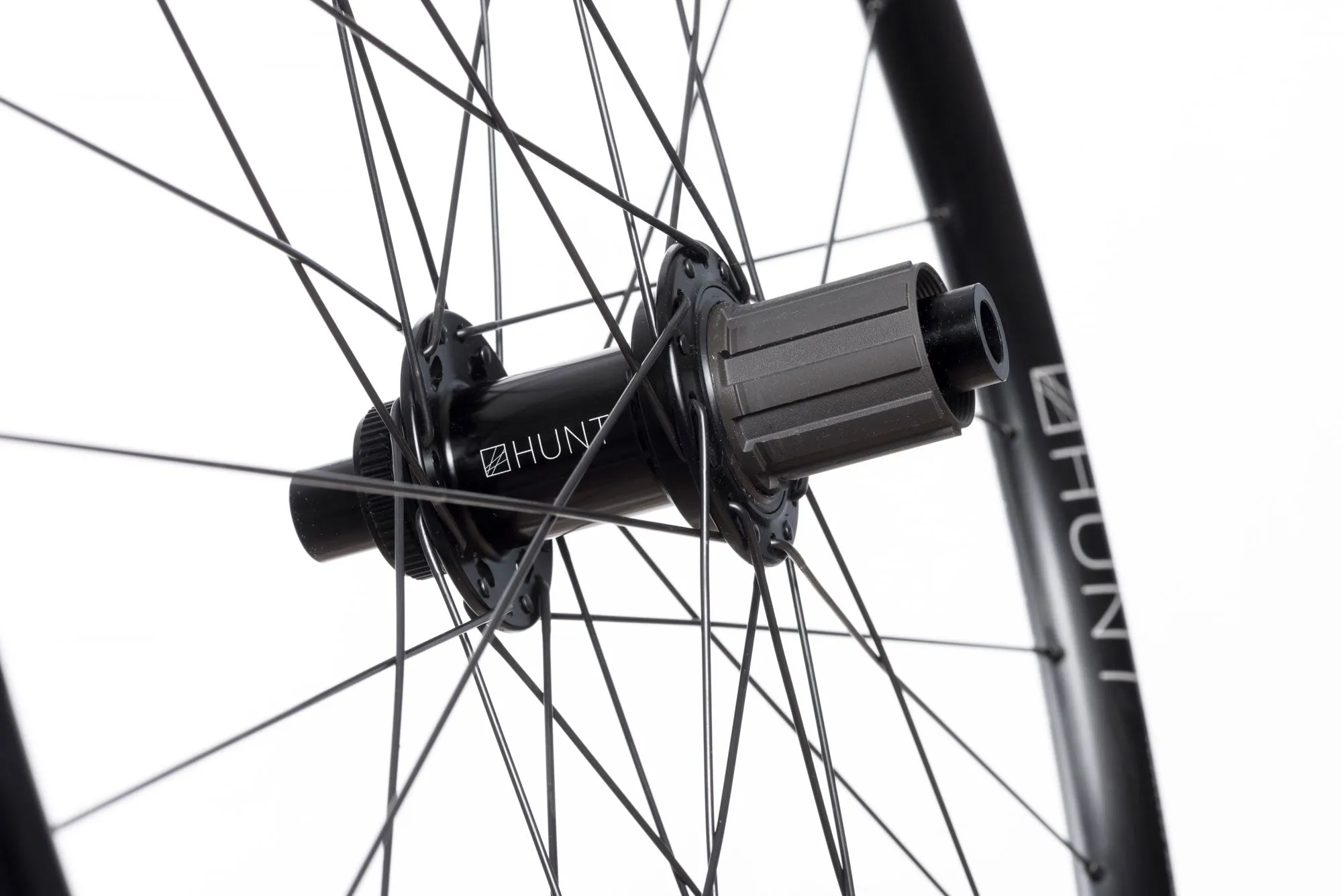 RE:NEW HUNT SuperDura Dynamo Disc Wheelset