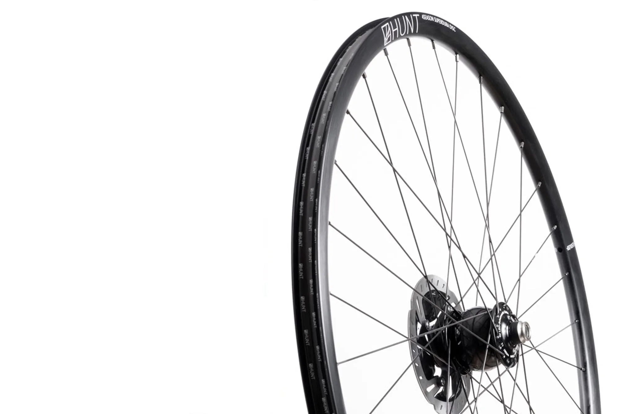 RE:NEW HUNT SuperDura Dynamo Disc Wheelset