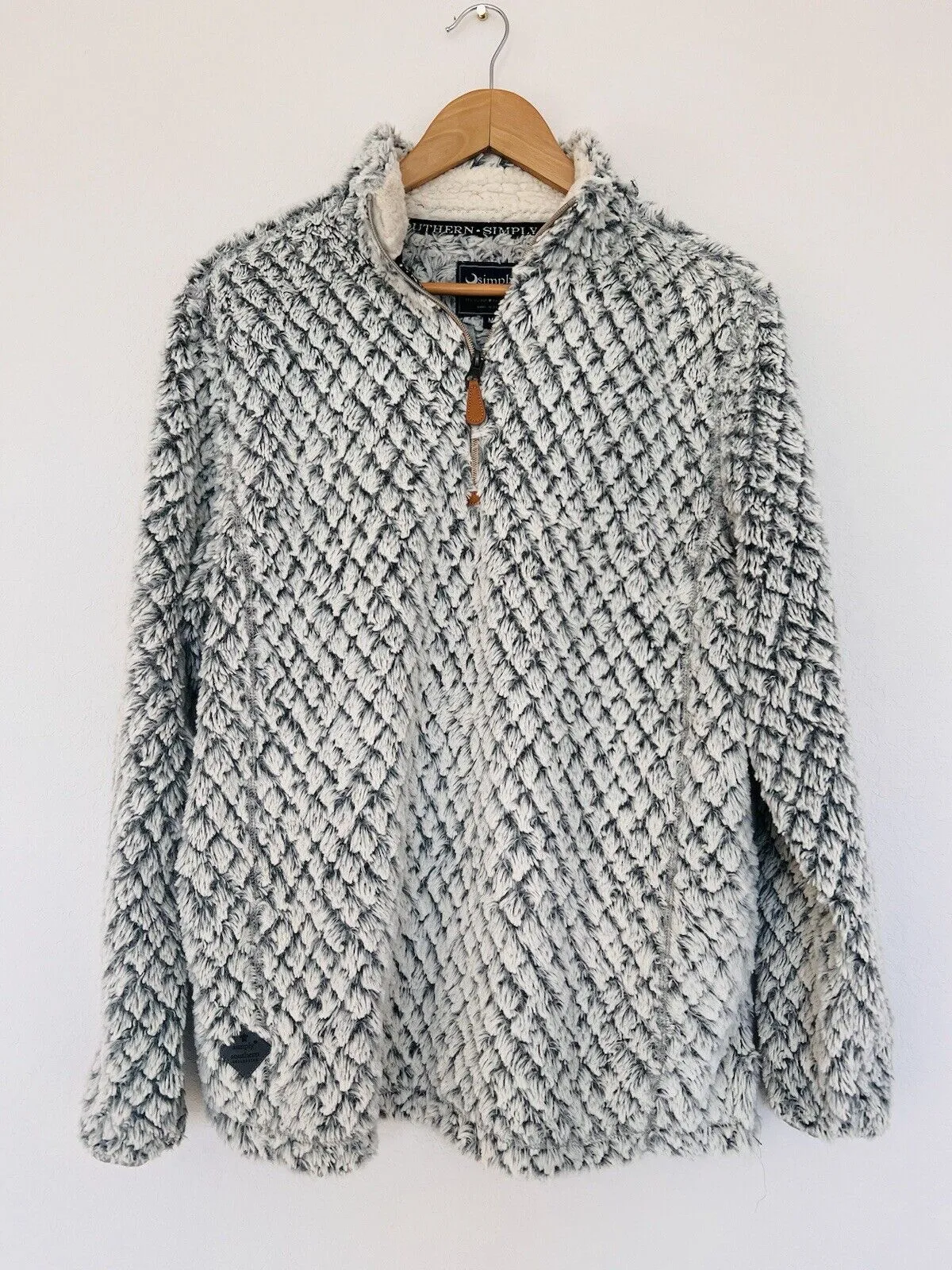 SIMPLY SOUTHERN Fuzzy Sherpa Jacket Sz M Gray Teddy Pullover Cozy 1/4 Zip Coat