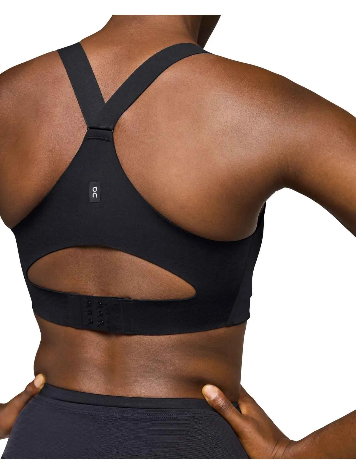 Stanik sportowy ON RUNNING Endurance Bra czarny