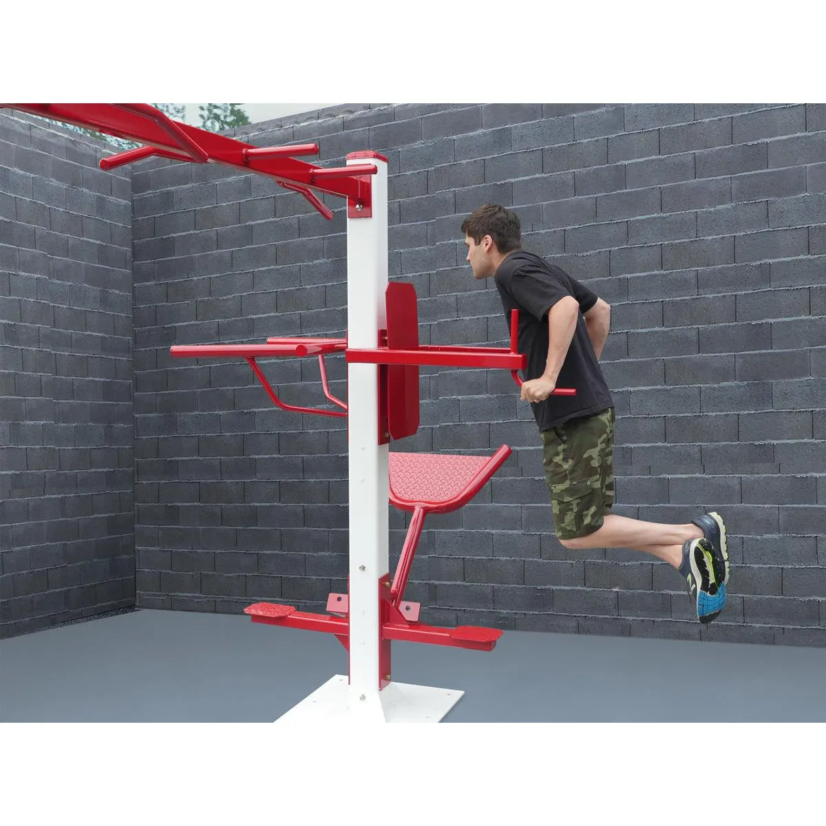 SuperMAX 8 Station Fitness System