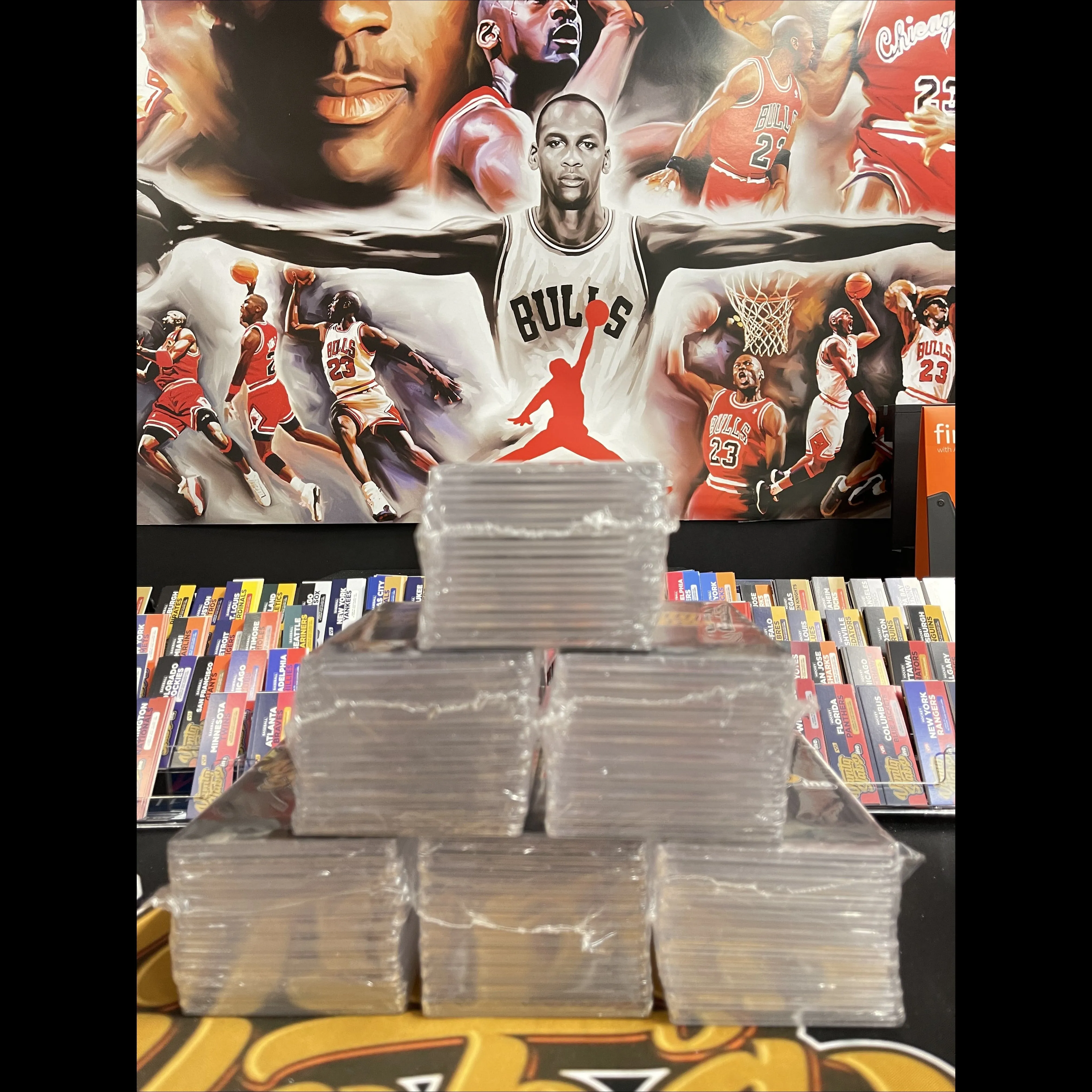 The VSI Brick - 10 Slab 35pt Bundle with Mystery Card Baseball Football Hockey Basketball Cards