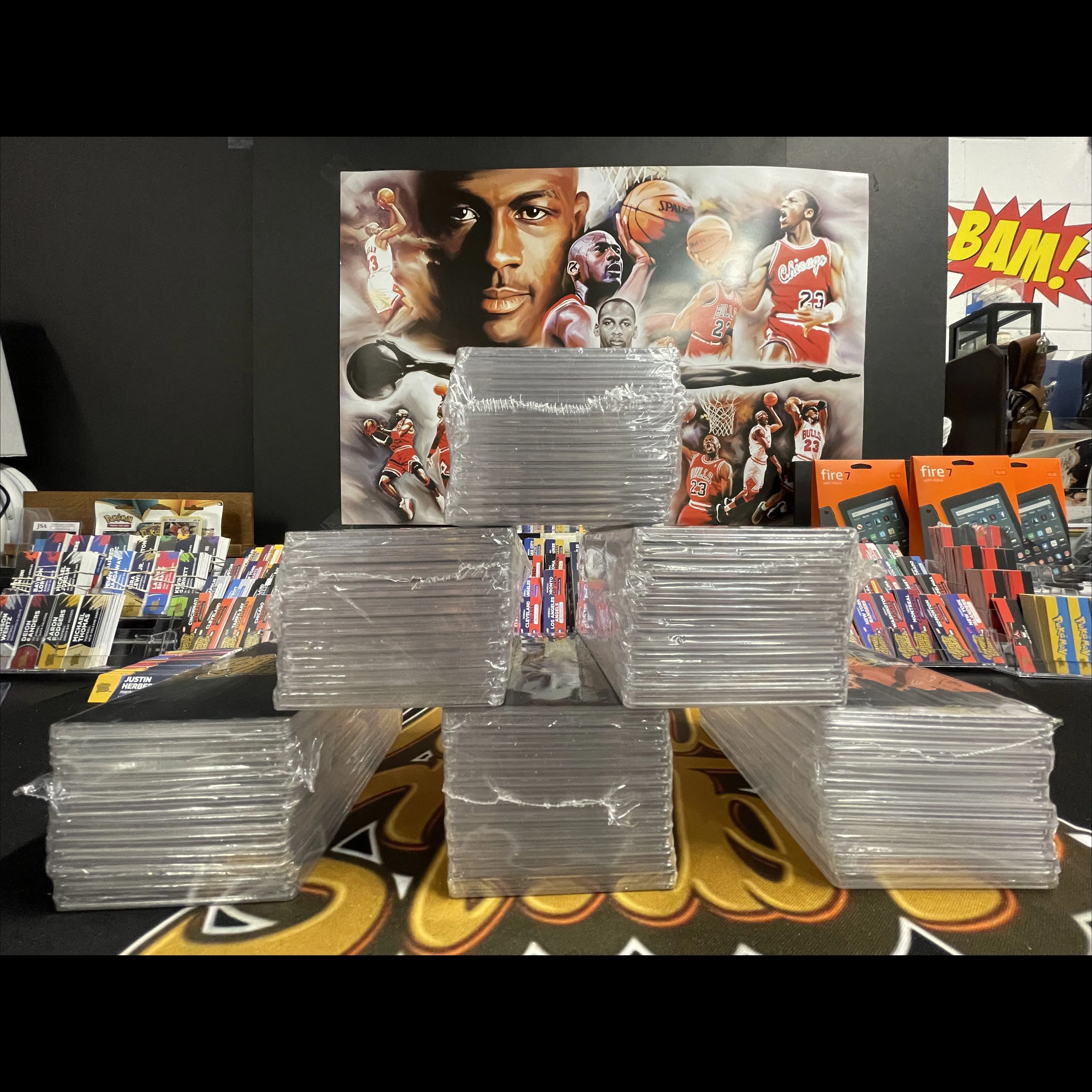 The VSI Brick - 10 Slab 35pt Bundle with Mystery Card Baseball Football Hockey Basketball Cards