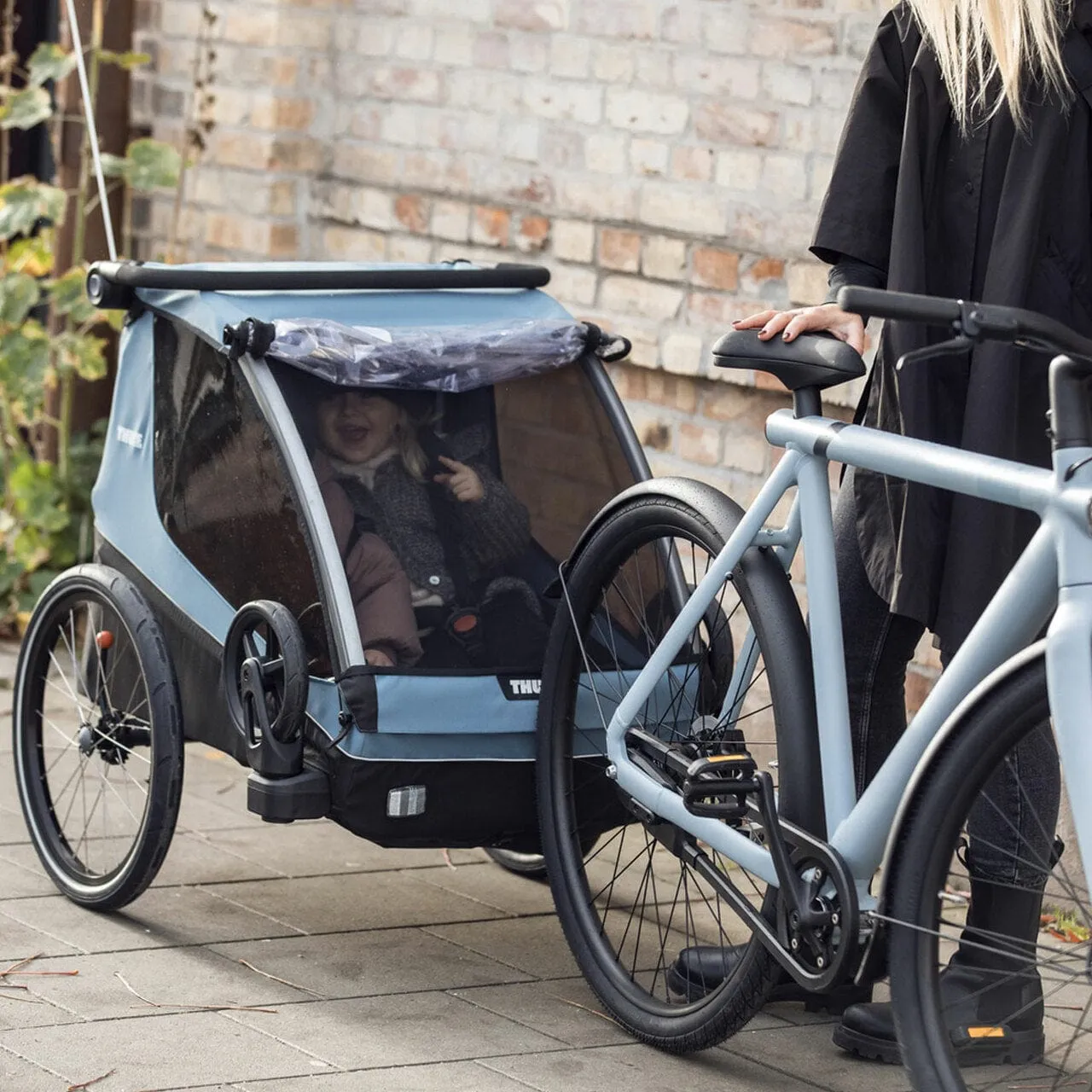 Thule Courier 2 Seat Kids Cargo Bike Trailer - Aegean Blue