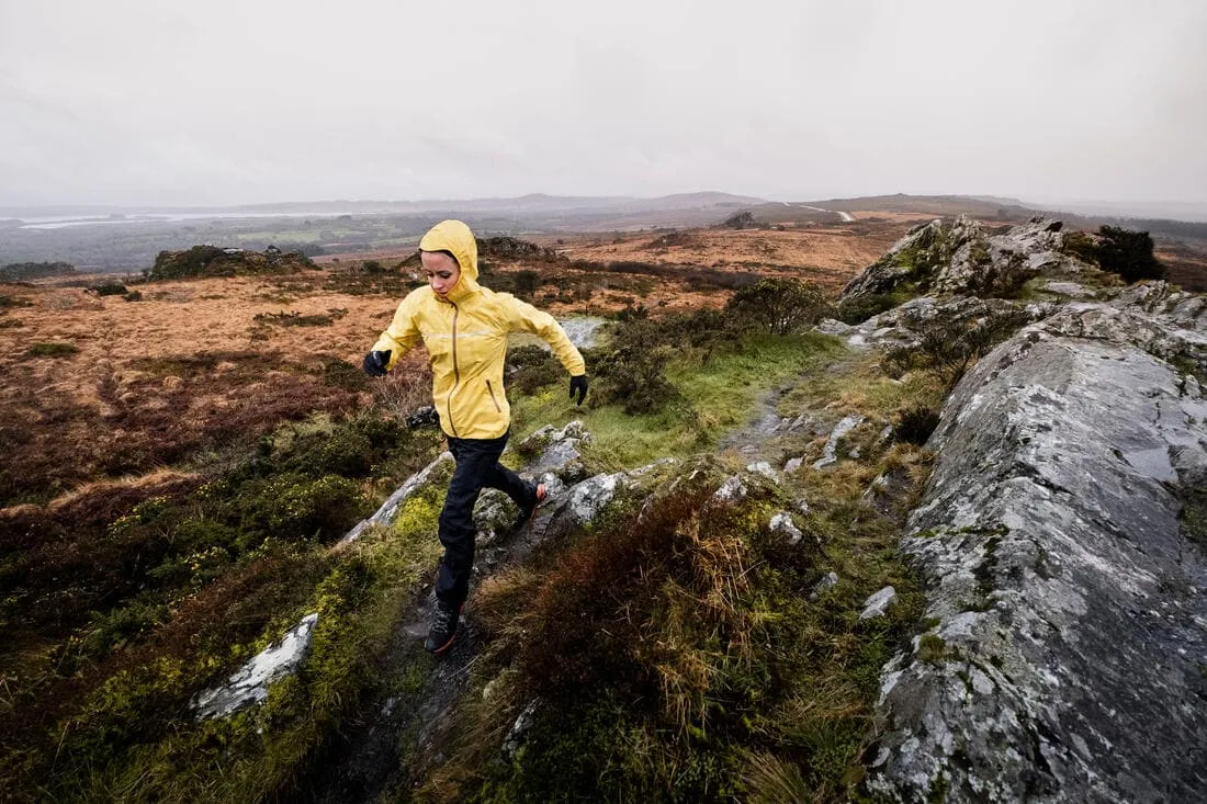 Veste imperméable de running & trail running Femme - KIPRUN Run 500 Rain Jaune