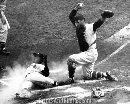 White Sox MINOSO Steals Home  1454