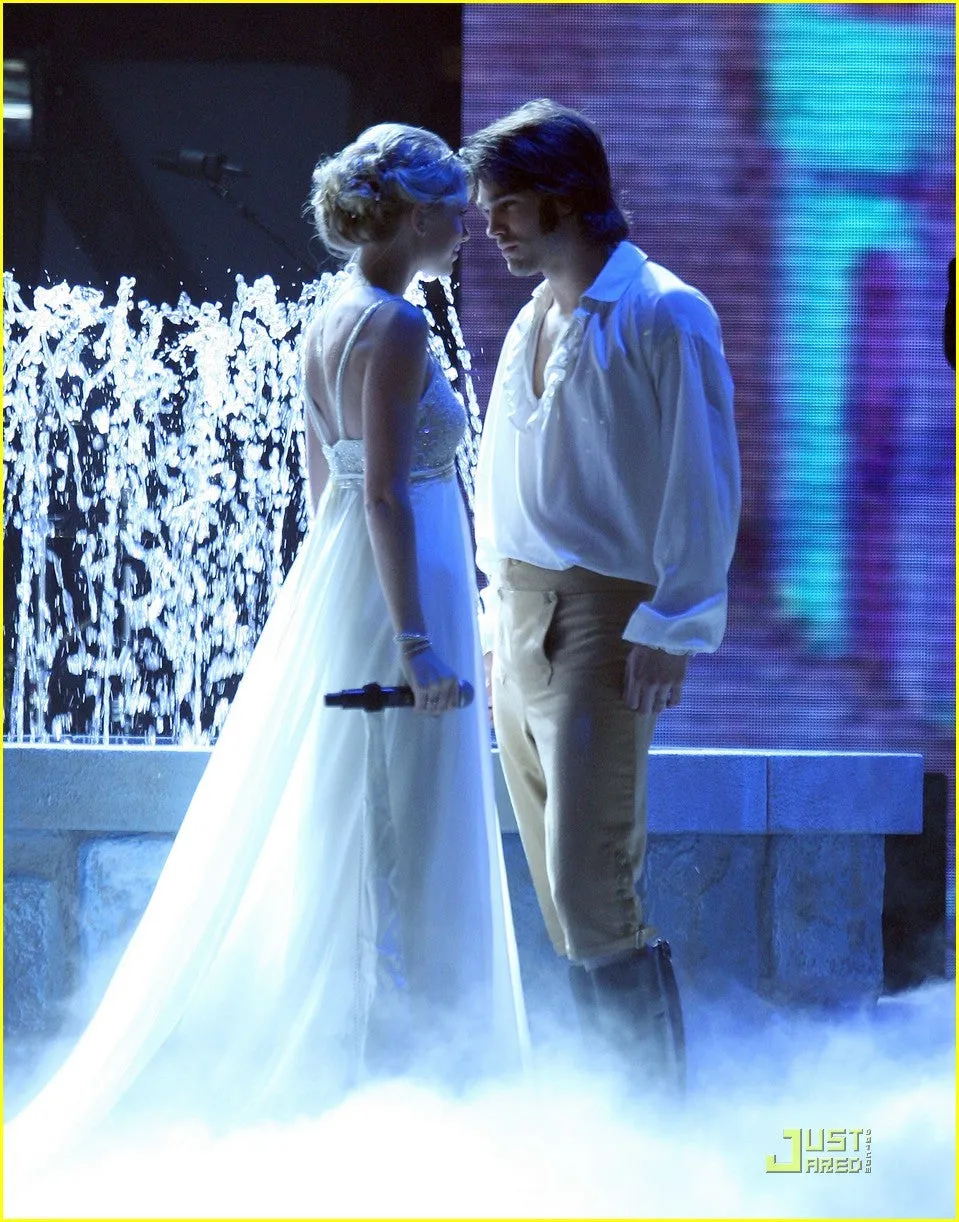 White Taylor Swift Sequins Halter Prom Celebrity Dress CMA Awards